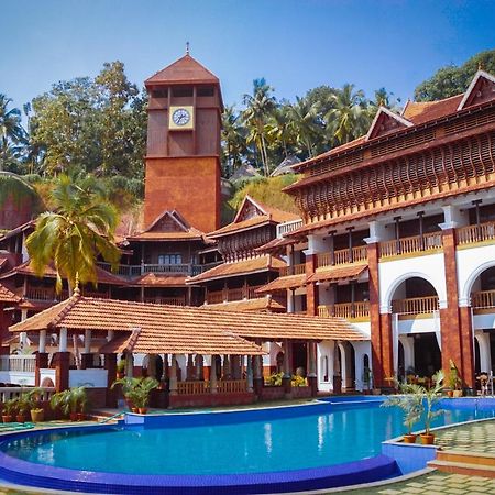 Ayursoma Ayurveda Royal Retreat Hotel Kovalam Exterior foto