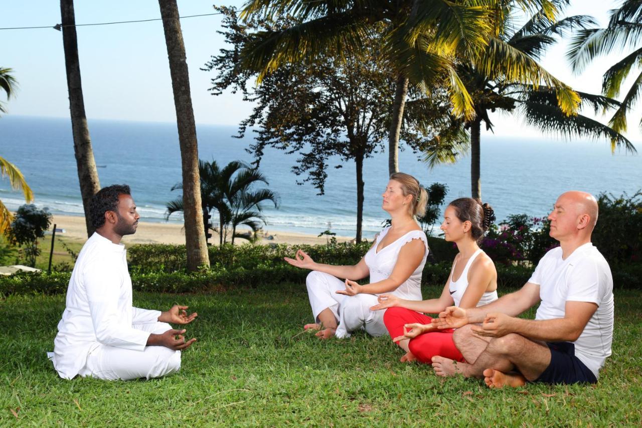 Ayursoma Ayurveda Royal Retreat Hotel Kovalam Exterior foto